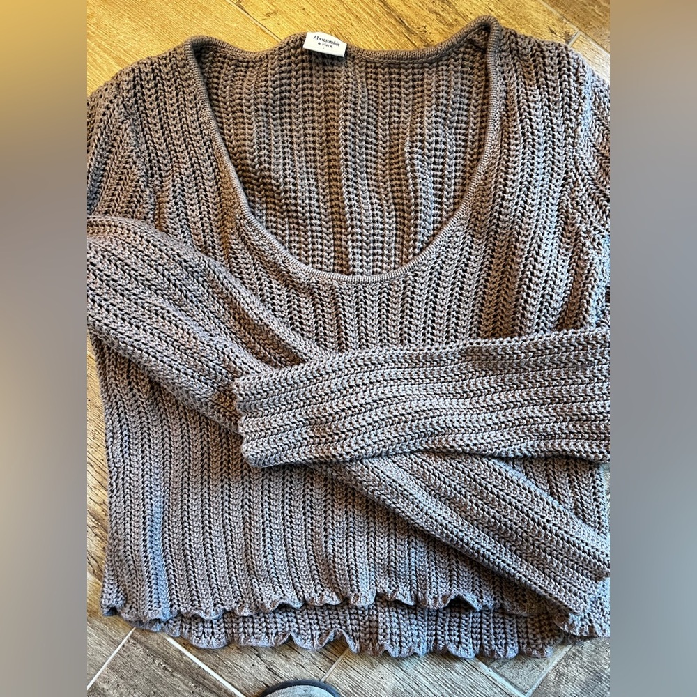Abercrombie & Fitch Scoop Neck 
Crochet Sweater in Taupe